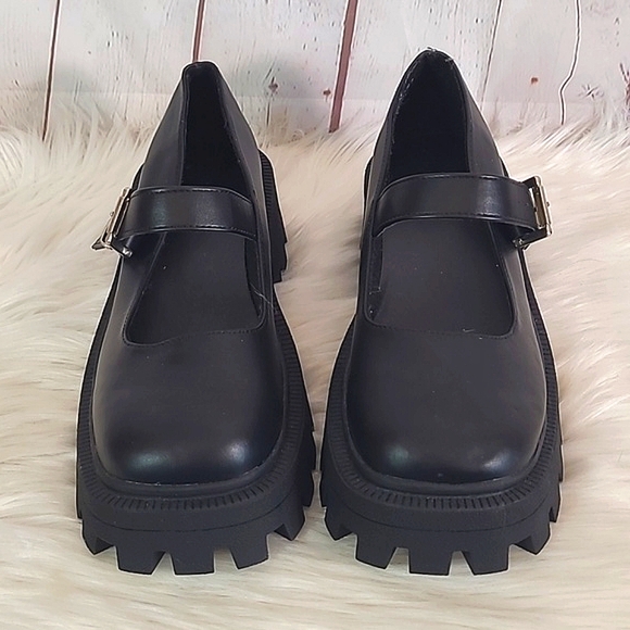 ASOS Design Y2K Style Chunky Black Mary Jane Platform Buckle Loafer Shoes Size 7 - Picture 5 of 16